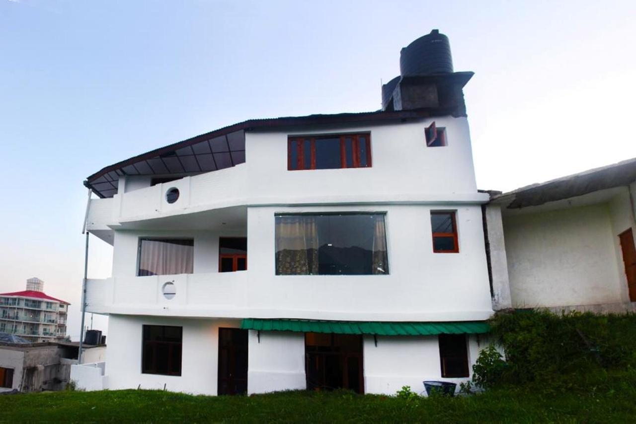 Divyansh Hotel Dharamshala Esterno foto
