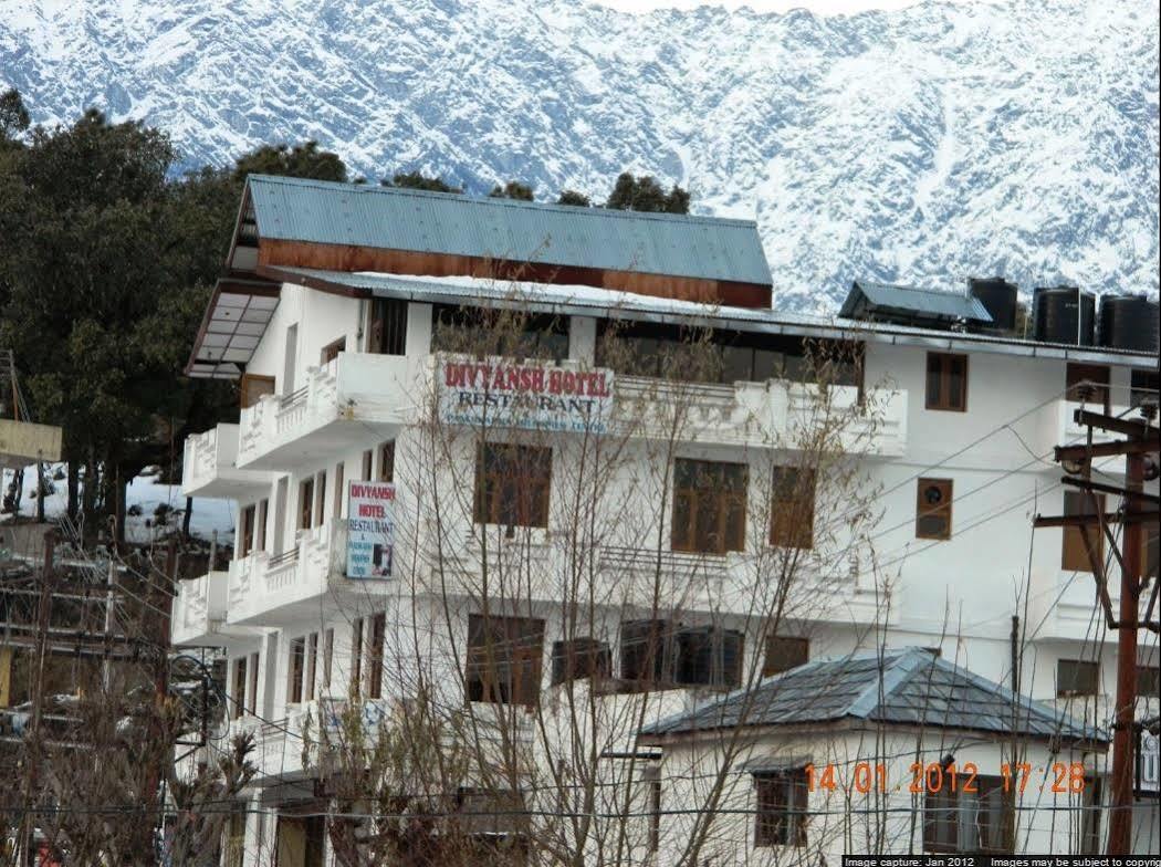 Divyansh Hotel Dharamshala Esterno foto